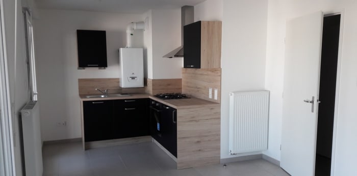 Image 5 sur 9 - Appartement  ·  Location · Clermont Ferrand (63100) · 2 pièces · 42m²