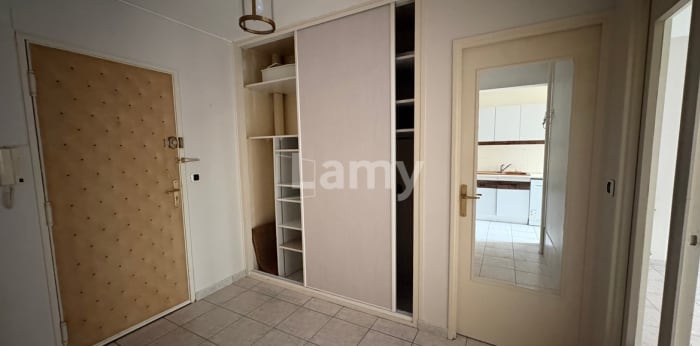Image 5 sur 9 - Appartement  ·  Location · Rennes (35000) · 4 pièces · 87m²