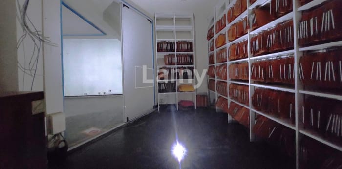 Image 5 sur 17 - Bureaux  ·  Location · Limoges (87000) · 5 pièces · 106m²