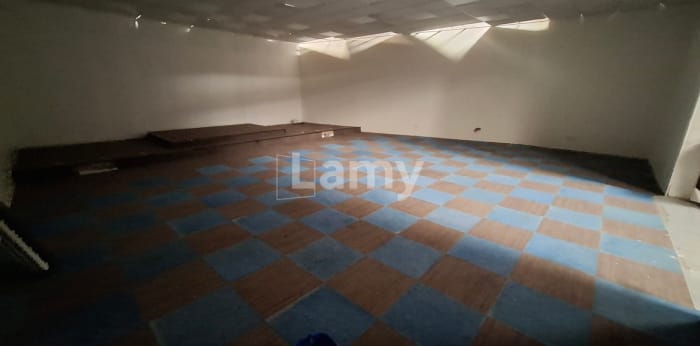 Image 7 sur 10 - Local  ·  Location · Marseille (13004) · 176m²