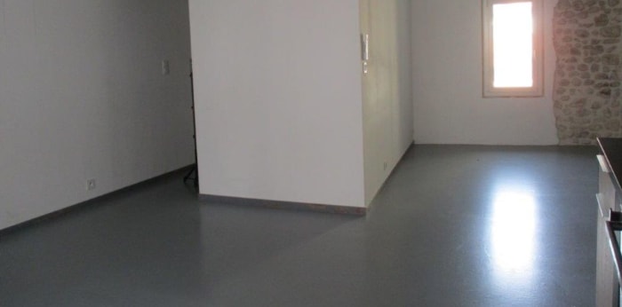 Image 8 sur 9 - Appartement  ·  Location · Ales (30100) · 2 pièces · 45m²