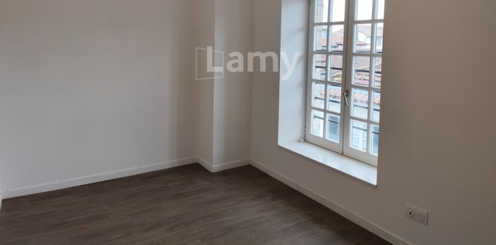 Image 3 sur 6 - Appartement  ·  Location · Bayonne (64100) · 3 pièces · 68m²