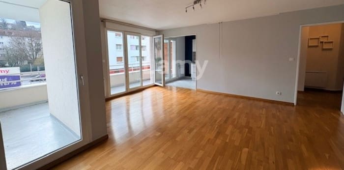 Image 2 sur 10 - Appartement  ·  Location · Besancon (25000) · 4 pièces · 77m²