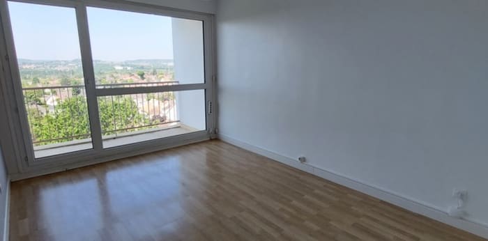 Image 9 sur 12 - Appartement  ·  Location · St Michel Sur Orge (91240) · 3 pièces · 79m²
