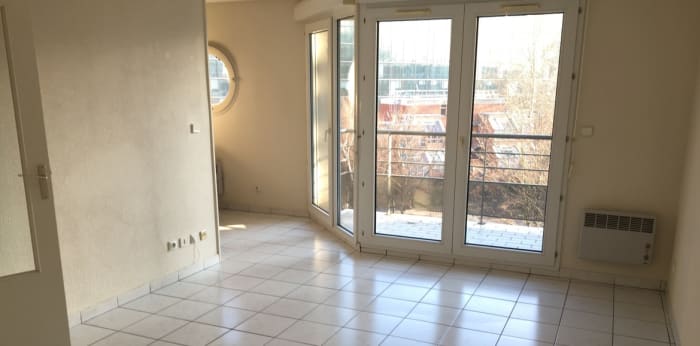 Image 2 sur 6 - Appartement  ·  Location · Grenoble (38000) · 3 pièces · 68m²