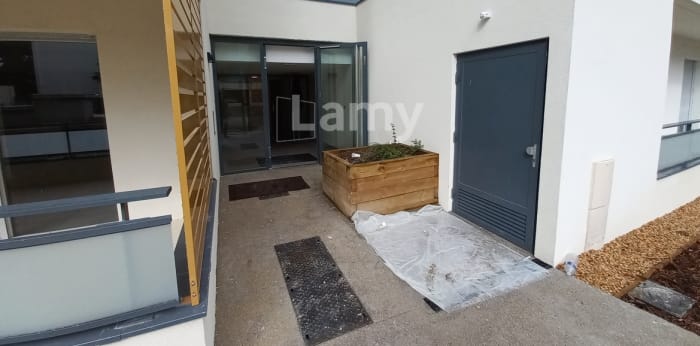 Image 7 sur 7 - Appartement  ·  Location · Clermont Ferrand (63100) · 2 pièces · 38m²