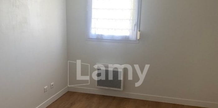 Image 5 sur 7 - Appartement  ·  Location · Vannes (56000) · 4 pièces · 80m²