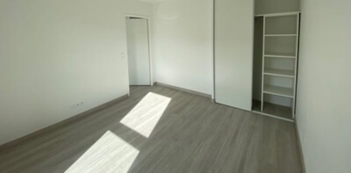Image 3 sur 4 - Appartement  ·  Location · Deville Les Rouen (76250) · 2 pièces · 39m²