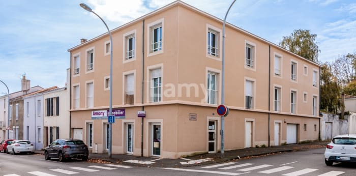 Image 5 sur 8 - Appartement  ·  Location · La Roche Sur Yon (85000) · 1 pièce · 42m²