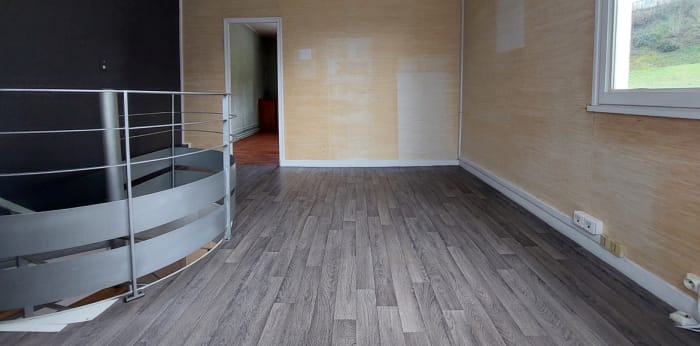 Image 11 sur 12 - Local  ·  Location · Limoges (87000) · 108m²