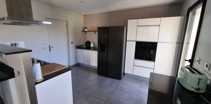 Image 6 sur 20 - Maison/villa  ·  Location · Daux (31700) · 4 pièces · 143m²