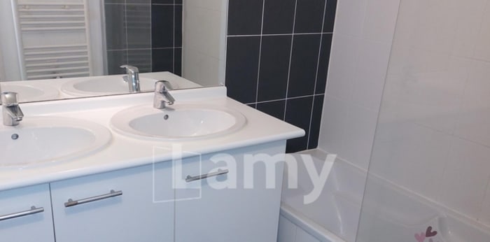 Image 7 sur 7 - Appartement  ·  Location · Toulouse (31200) · 5 pièces · 125m²