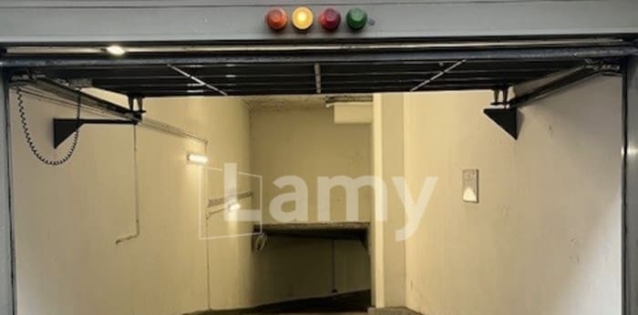 Image 2 sur 6 - Parking/box  ·  Location · Paris (75015)