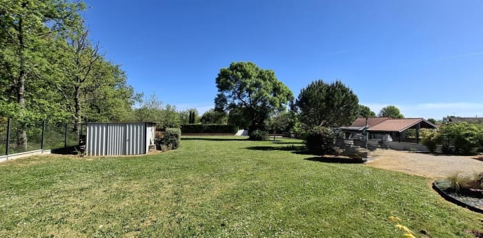 Image 20 sur 20 - Maison/villa  ·  Location · Daux (31700) · 4 pièces · 143m²