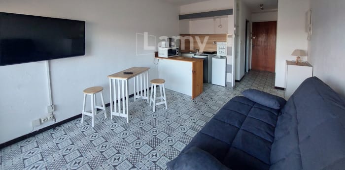 Image 2 sur 12 - Appartement  ·  Location · Nimes (30900) · 1 pièce · 24m²