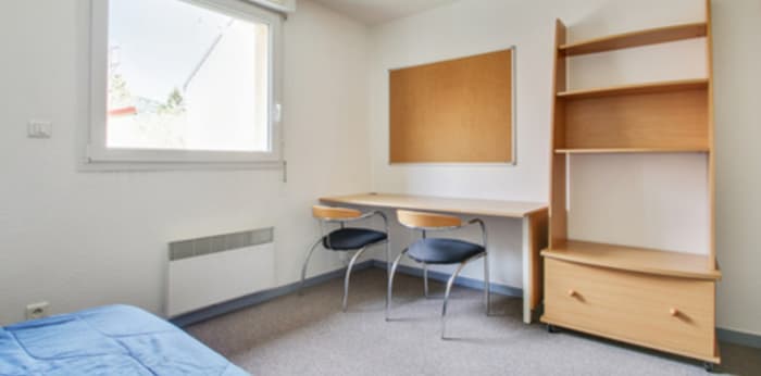 Image 1 sur 4 - Appartement  ·  Location · Reims (51100) · 1 pièce · 18m²