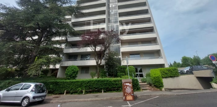 Image 6 sur 6 - Appartement  ·  Location · Ste Foy Les Lyon (69110) · 17m²