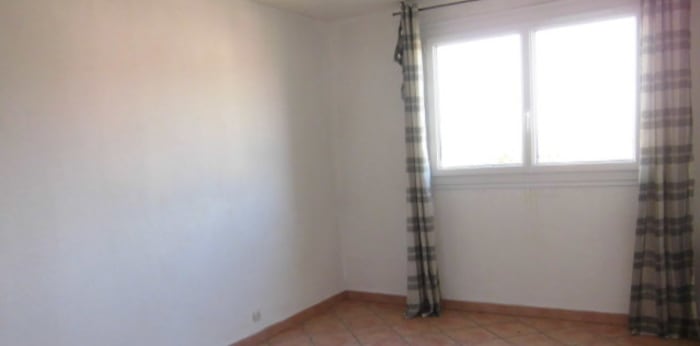Image 2 sur 4 - Appartement  ·  Location · Aix En Provence (13090) · 1 pièce · 18m²