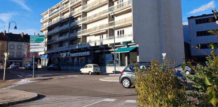 Image 3 sur 3 - Parking/box  ·  Location · Vesoul (70000) · 15m²