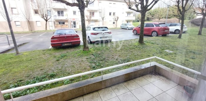 Image 4 sur 8 - Appartement  ·  Location · Lons (64140) · 3 pièces · 55m²