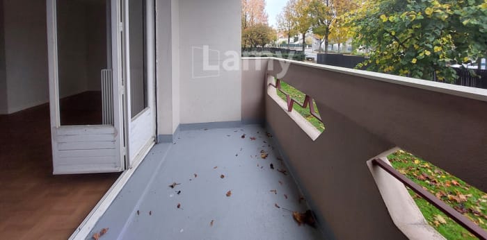 Image 3 sur 11 - Appartement  ·  Location · Limoges (87000) · 3 pièces · 66m²