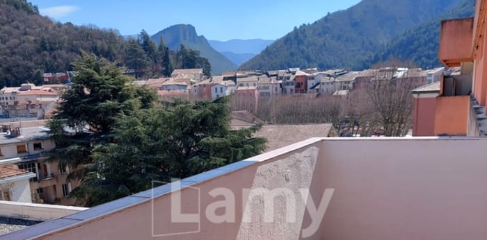Image 12 sur 15 - Appartement  ·  Location · Digne Les Bains (04000) · 3 pièces · 94m²