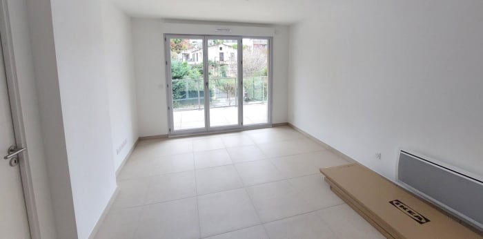 Image 4 sur 5 - Appartement  ·  Location · Antibes (06600) · 2 pièces · 44m²
