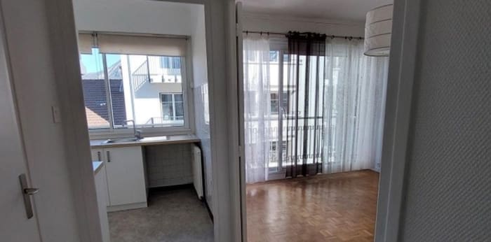 Image 6 sur 9 - Appartement  ·  Location · Grenoble (38000) · 1 pièce · 24m²
