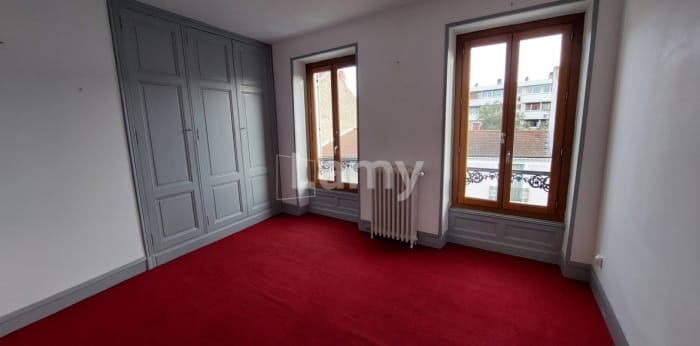 Image 11 sur 14 - Appartement  ·  Location · Issoire (63500) · 3 pièces · 87m²