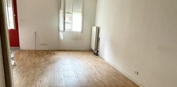 Image 2 sur 6 - Appartement  ·  Location · Compiegne (60200) · 1 pièce · 31m²