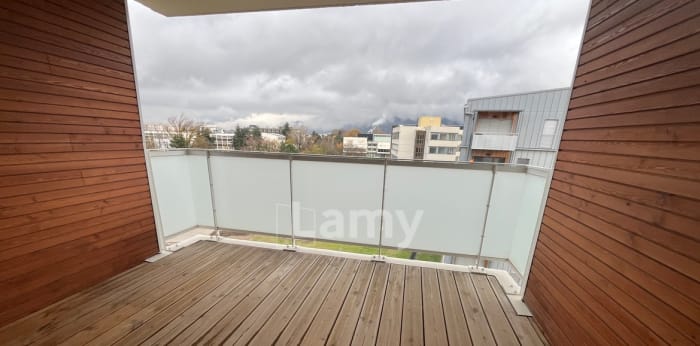 Image 5 sur 9 - Appartement  ·  Location · Grenoble (38100) · 2 pièces · 47m²