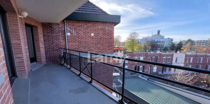 Image 4 sur 8 - Appartement  ·  Location · Lille (59800) · 2 pièces · 43m²