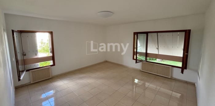 Image 1 sur 13 - Appartement  ·  Location · Auxerre (89000) · 3 pièces · 65m²