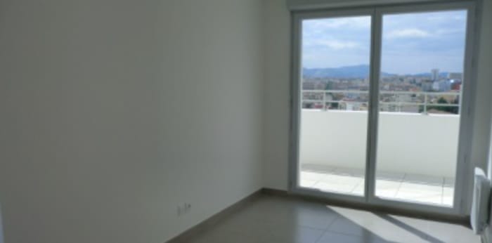 Image 4 sur 9 - Appartement  ·  Location · Marseille (13003) · 3 pièces · 60m²