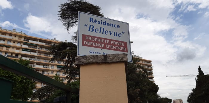 Image 1 sur 10 - Parking/box  ·  Location · Marseille (13010) · 12m²