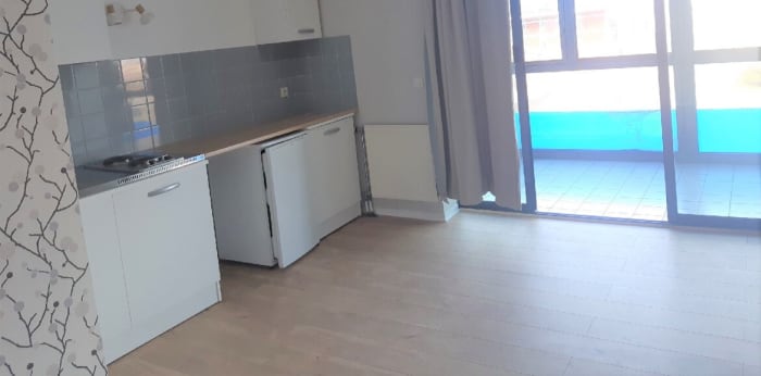 Image 1 sur 4 - Appartement  ·  Location · Lille (59777) · 1 pièce · 26m²