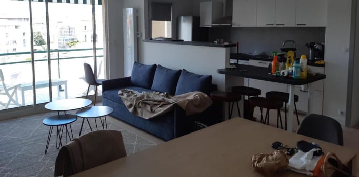 Image 1 sur 7 - Appartement  ·  Location · Biarritz (64200) · 3 pièces · 68m²