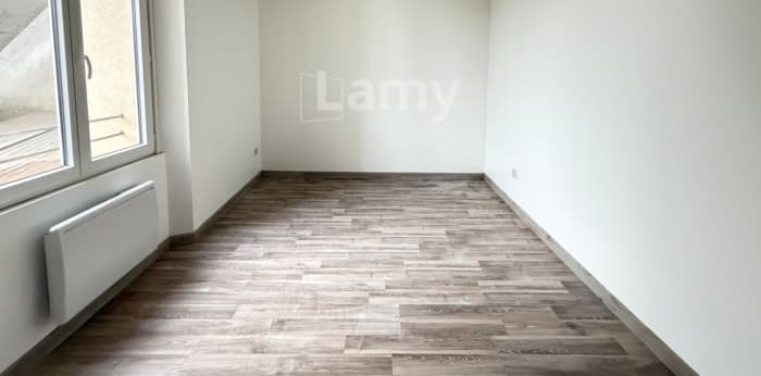 Image 3 sur 8 - Appartement  ·  Location · Chalette Sur Loing (45120) · 3 pièces · 53m²