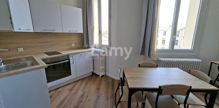 Image 7 sur 8 - Appartement  ·  Location · Montpellier (34000) · 1 pièce · 27m²