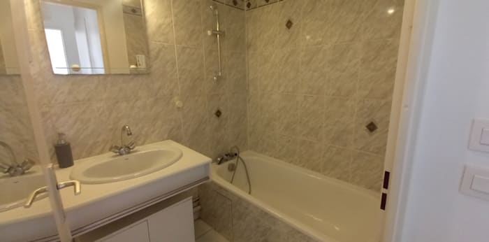 Image 7 sur 9 - Appartement  ·  Location · Grenoble (38000) · 2 pièces · 48m²