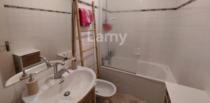 Image 5 sur 9 - Appartement  ·  Location · Gleize (69400) · 3 pièces · 59m²