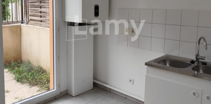 Image 2 sur 10 - Appartement  ·  Location · Caluire Et Cuire (69300) · 5 pièces · 95m²