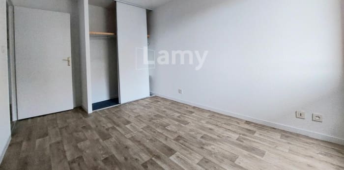 Image 5 sur 9 - Appartement  ·  Location · Toulouse (31200) · 2 pièces · 46m²