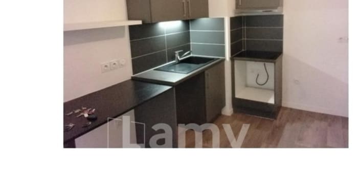 Image 2 sur 3 - Appartement  ·  Location · Brie Comte Robert (77170) · 2 pièces · 46m²