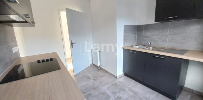 Image 5 sur 5 - Appartement  ·  Location · Chambery (73000) · 3 pièces · 82m²