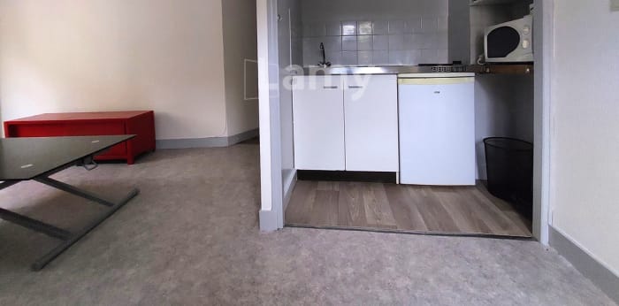 Image 1 sur 9 - Appartement  ·  Location · Limoges (87000) · 1 pièce · 32m²