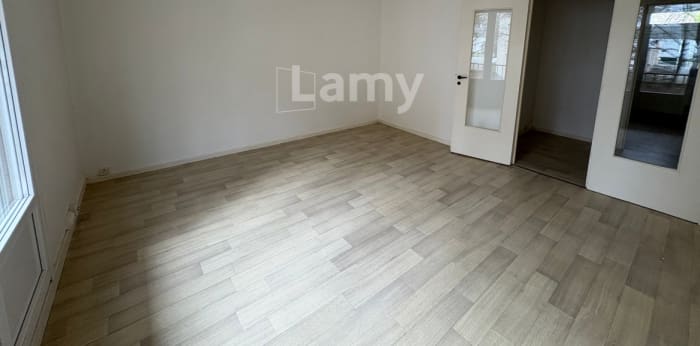 Image 1 sur 6 - Appartement  ·  Location · Rennes (35000) · 3 pièces · 65m²