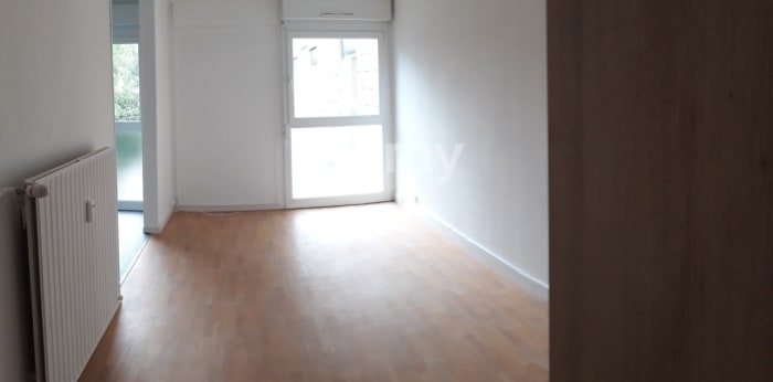 Image 2 sur 5 - Appartement  ·  Location · Vandoeuvre Les Nancy (54500) · 1 pièce · 29m²