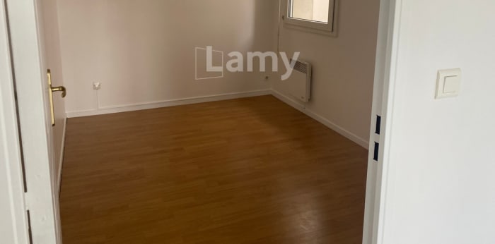 Image 6 sur 10 - Appartement  ·  Location · Margny Les Compiegne (60280) · 2 pièces · 43m²