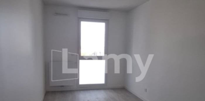 Image 6 sur 12 - Appartement  ·  Location · Talence (33400) · 4 pièces · 87m²